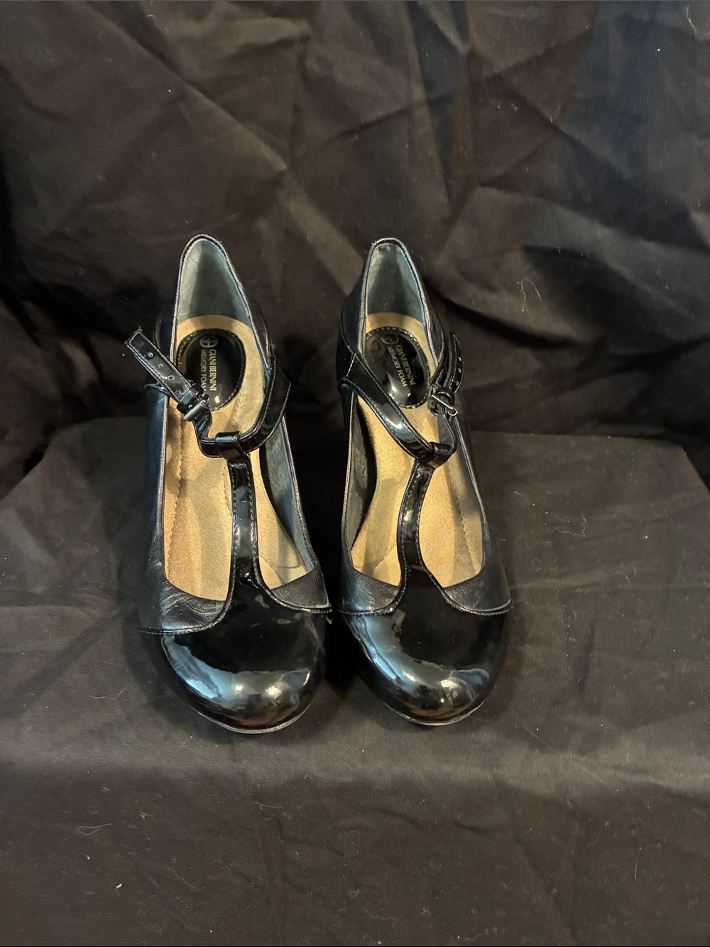 Giani Bernini Black Patent T-Strap Heels